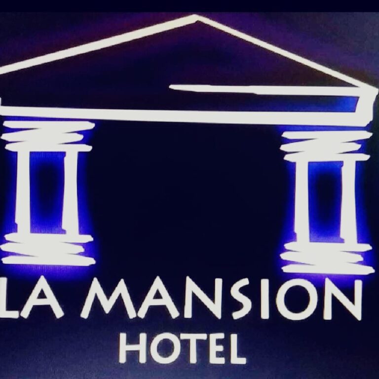 HOTEL LA MANSION