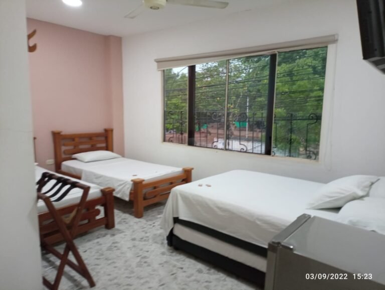 WhatsApp Image 2024 08 08 at 11.56.38 AM 1 Elena NARVAEZ 768x578