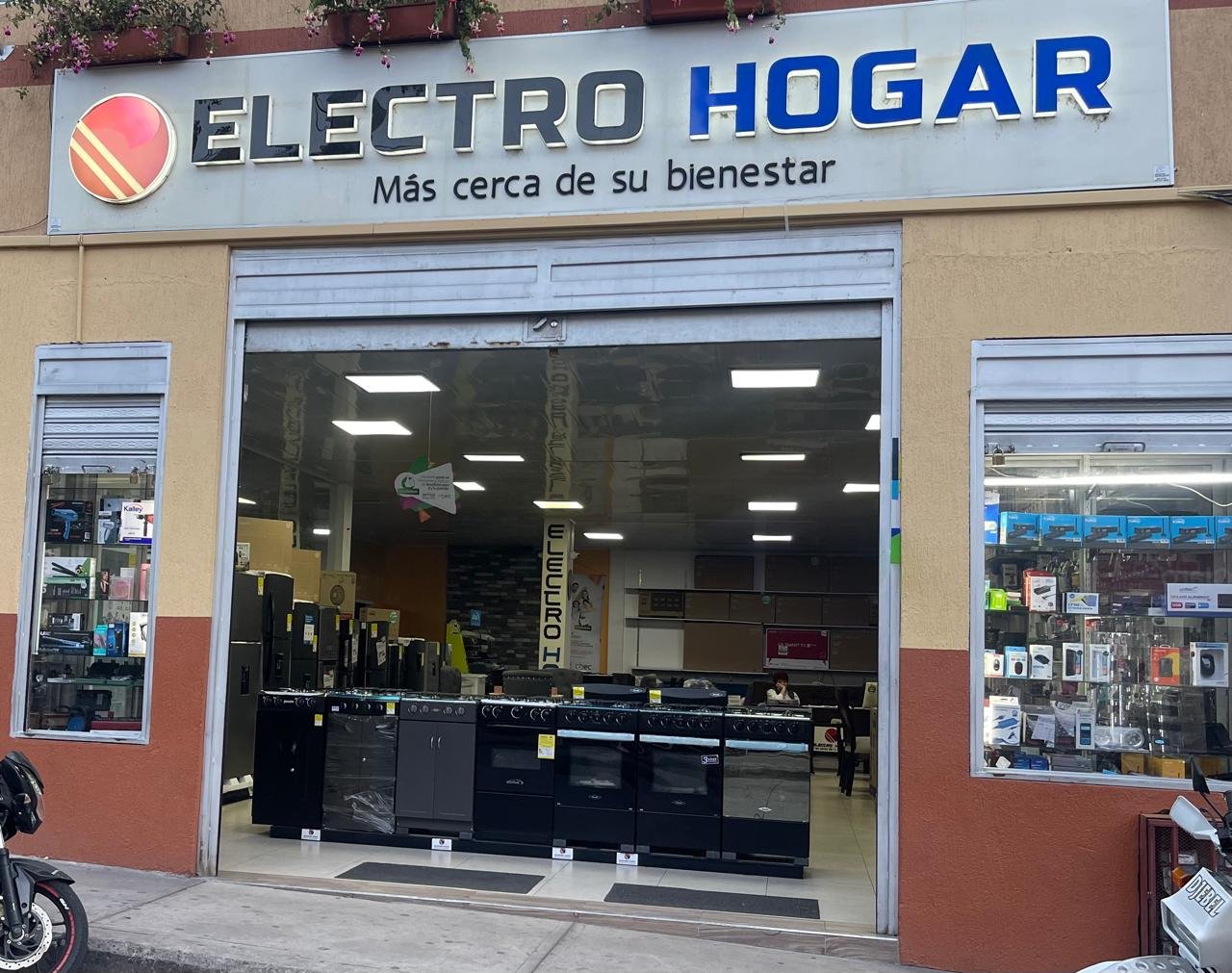 foto 3 electrohogar Fernanda Lorena Betancur Arias