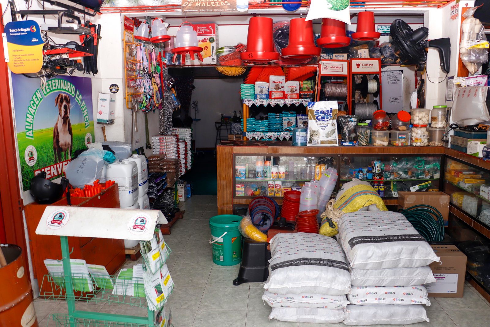 ALMACEN VETERINARIO LA FINCA Afiliados