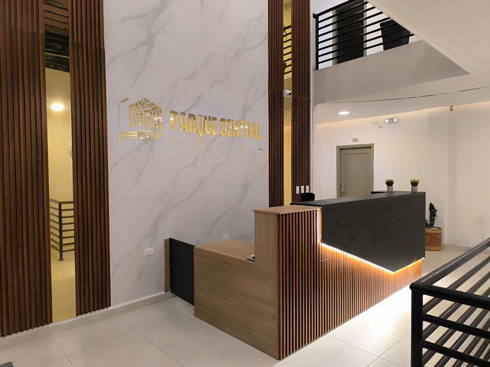 WhatsApp Image 2025 01 21 at 8.26.36 AM 3 Laura Valenzuela