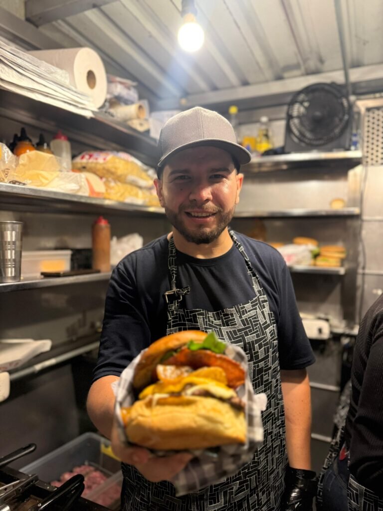 WhatsApp Image 2025 10 18 at 11.45.32 AM Ricardo Rios 1 768x1024