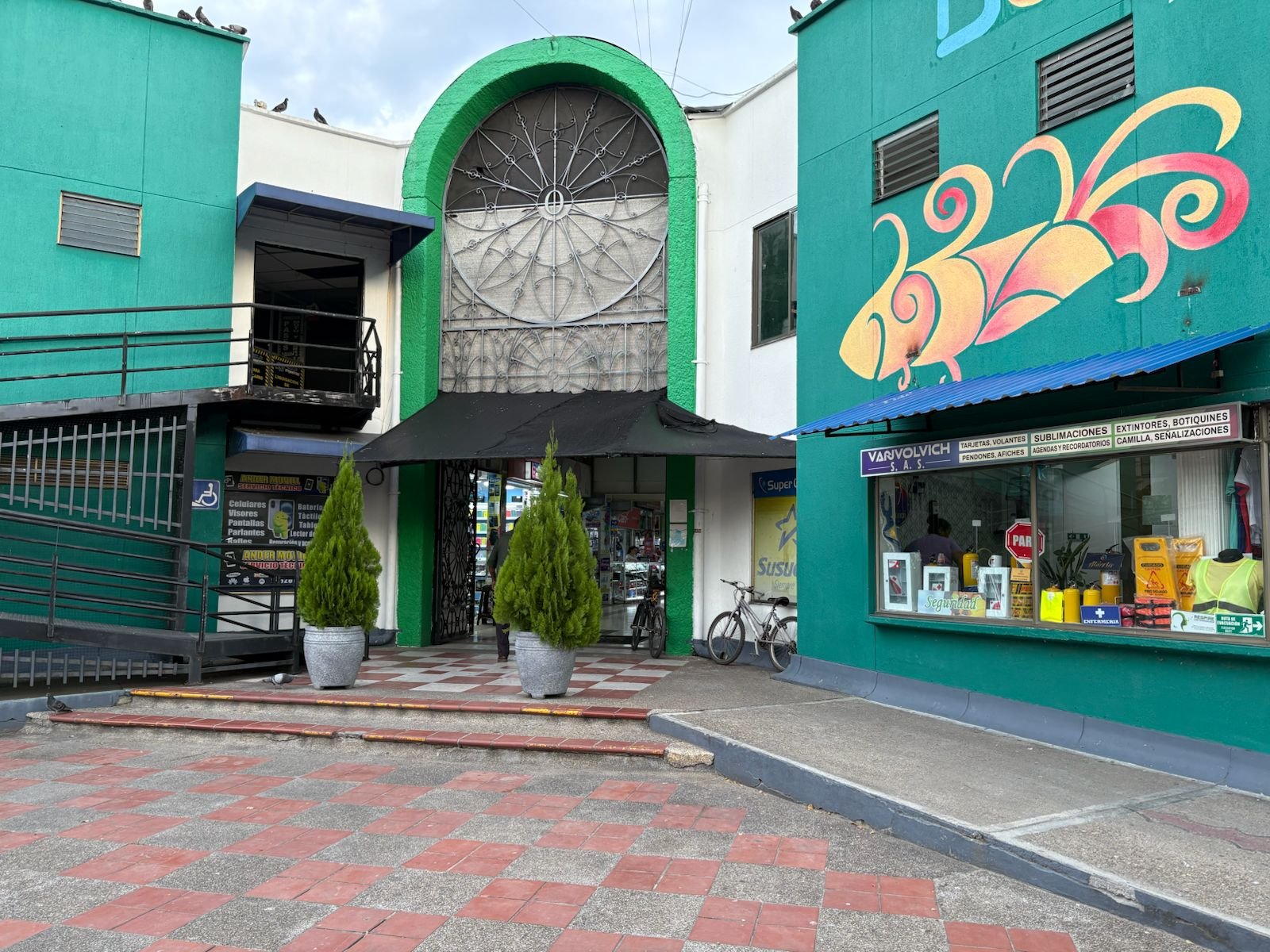 090a3efc e948 49b9 ad57 f7f6c0d3c197