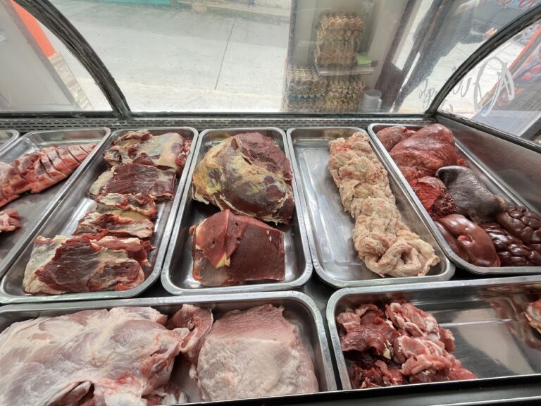 expendio de carne foto 1 Fernanda Lorena Betancur Arias 768x576